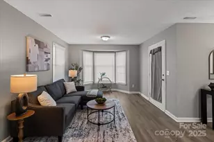 6224 Rosecroft Dr, Charlotte, NC 28215 - Photo 3