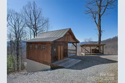 288 Hawks Point Drive, Zirconia, NC 28790 - Photo 47