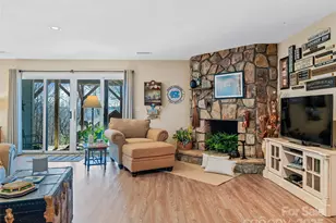 288 Hawks Point Dr, Zirconia, NC 28790 - Photo 23