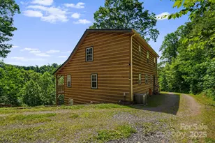 110 Red Wolf Ln, Mars Hill, NC 28754 - Photo 5