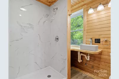 137 Red Maple Lane, Burnsville, NC 28714 - Photo 5