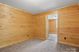 137 Red Maple Ln, Burnsville, NC 28714 - Photo 9