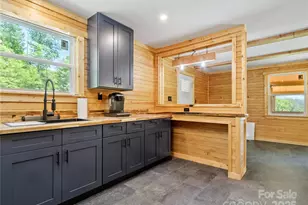 137 Red Maple Ln, Burnsville, NC 28714 - Photo 19