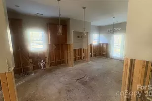 1134 Riverside Dr, Charlotte, NC 28214 - Photo 19