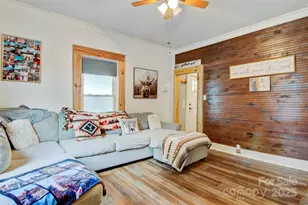 403 Spruce St, Lenoir, NC 28645 - Photo 29