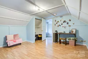 403 Spruce St, Lenoir, NC 28645 - Photo 9