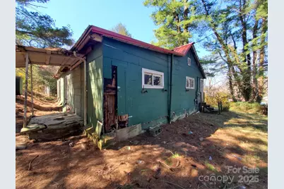 28 Plemmons Street, Canton, NC 28716 - Photo 19