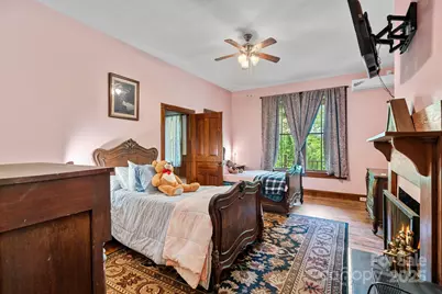 305 Ficker Circle, Hendersonville, NC 28739 - Photo 19