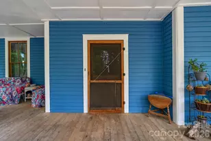 305 Ficker Cir, Hendersonville, NC 28739 - Photo 7