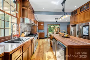 305 Ficker Cir, Hendersonville, NC 28739 - Photo 13