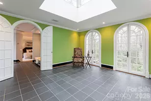 31 Busbee Rd, Asheville, NC 28803 - Photo 11