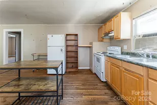 2 Evergreen Ave, Asheville, NC 28806 - Photo 5