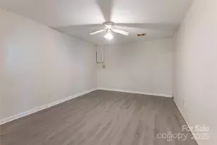 2 Evergreen Ave, Asheville, NC 28806 - Photo 23