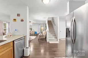 2011 Dunsmore Ln, Waxhaw, NC 28173 - Photo 15