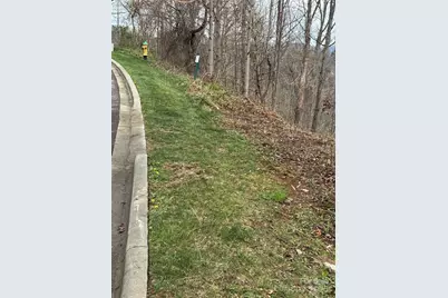 140 Summit Tower Circle #212, Asheville, NC 28804 - Photo 7