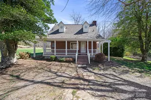 384 Flat Creek Rd, Fairview, NC 28730 - Photo 3