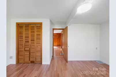 384 Flat Creek Road, Fairview, NC 28730 - Photo 13