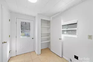 384 Flat Creek Rd, Fairview, NC 28730 - Photo 15