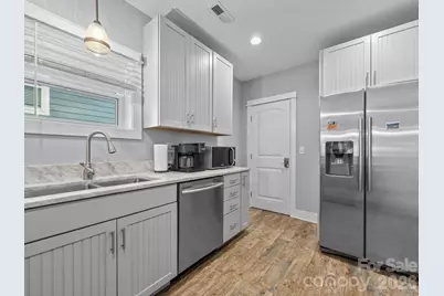 26 Hanover Street, Asheville, NC 28806 - Photo 21