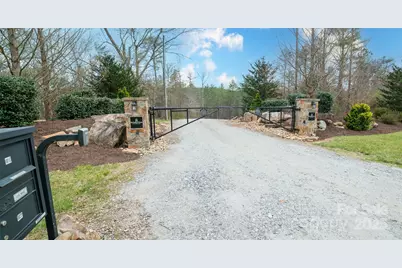 6355 McGalliard Pointe Drive NE #5, Valdese, NC 28690 - Photo 3