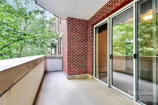 300 W 5th St, Charlotte, NC 28202 - Photo 35