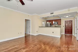 300 W 5th St, Charlotte, NC 28202 - Photo 23
