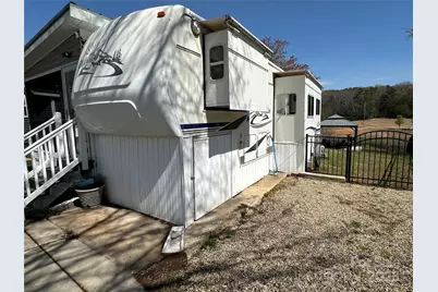 134 Putt Putt Lane, New London, NC 28127 - Photo 35