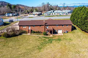 1221 Connelly Springs Rd, Lenoir, NC 28645 - Photo 3