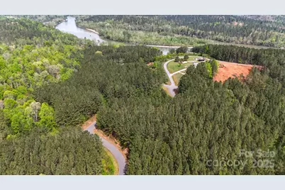 103 W Shortoff Trail NW #113, Valdese, NC 28690 - Photo 3