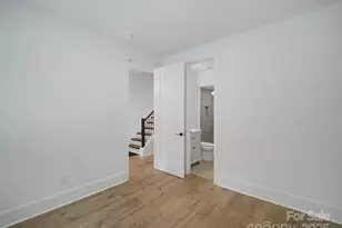 2516 Park Rose Ln, Charlotte, NC 28204 - Photo 3