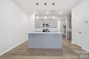 5107 Orchardview Wy, Charlotte, NC 28216 - Photo 7