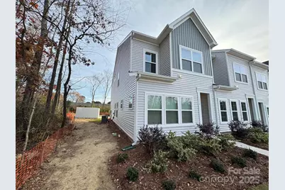 4754 Lakeview Road N #19, Charlotte, NC 28216 - Photo 3