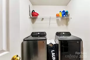 8619 Delamere Ln, Charlotte, NC 28269 - Photo 37