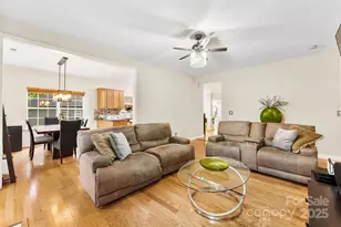 8619 Delamere Ln, Charlotte, NC 28269 - Photo 13