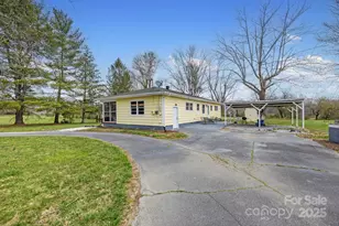 1450 Cane Creek Rd, Fletcher, NC 28732 - Photo 31