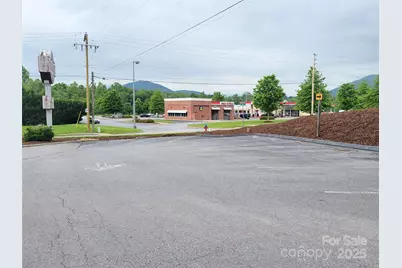 701 Nc 9 Highway, Black Mountain, NC 28711 - Photo 21