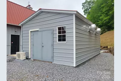 701 Nc 9 Highway, Black Mountain, NC 28711 - Photo 17