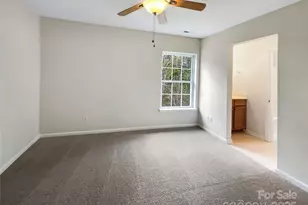 3155 Golden Dale Ln, Charlotte, NC 28262 - Photo 5