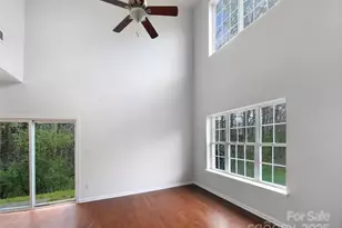 3155 Golden Dale Ln, Charlotte, NC 28262 - Photo 9