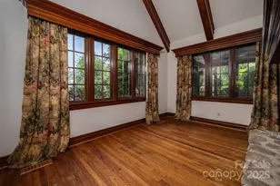 418 3rd St NE, Hickory, NC 28601 - Photo 11