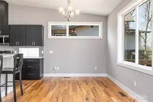 7 Mauricet Ln, Asheville, NC 28806 - Photo 11