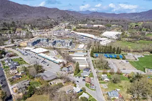 442 and 440 Walnut St, Waynesville, NC 28786 - Photo 7