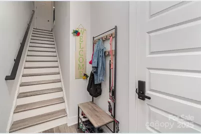 631 W Tremont Avenue, Charlotte, NC 28203 - Photo 9