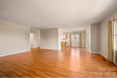 77 Chestnut Street, Tryon, NC 28782 - Photo 9