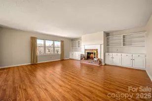 77 Chestnut St, Tryon, NC 28782 - Photo 7