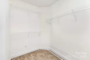 10429 Madison Park Dr, Charlotte, NC 28269 - Photo 17