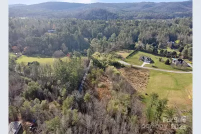 193 Montevilla Drive, Hendersonville, NC 28739 - Photo 17