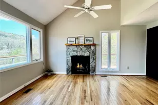 145 Townhouse Dr, Burnsville, NC 28714 - Photo 9