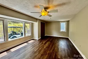 145 Townhouse Dr, Burnsville, NC 28714 - Photo 15