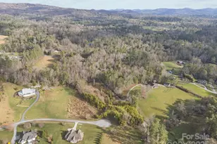 425 Nelson Valley Ln, Hendersonville, NC 28739 - Photo 7